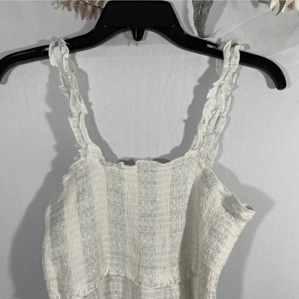 NWT Isabella Rose [ Large ] Villa Smocked Cover-Up Dress‎ in White/Silver
